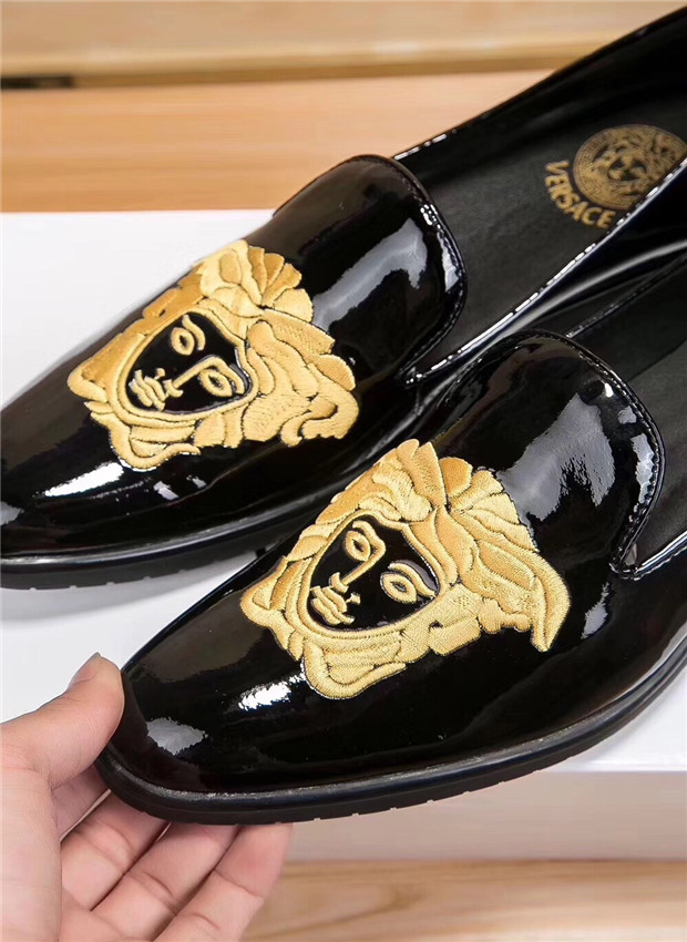 Cheap Versace Leather Shoes For Men #513125 Replica Wholesale [$80.00 ...