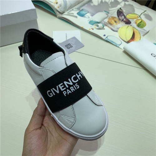 Cheap Givenchy Shoes For Kids #519421 Replica Wholesale [$68.00 USD] [ITEM#519421] on Replica Givenchy Casual Shoes