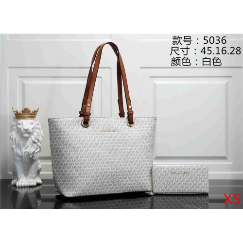 Cheap Michael Kors MK Fashion Handbags #519533 Replica Wholesale [$36.00 USD] [ITEM#519533] on Replica Michael Kors Handbags