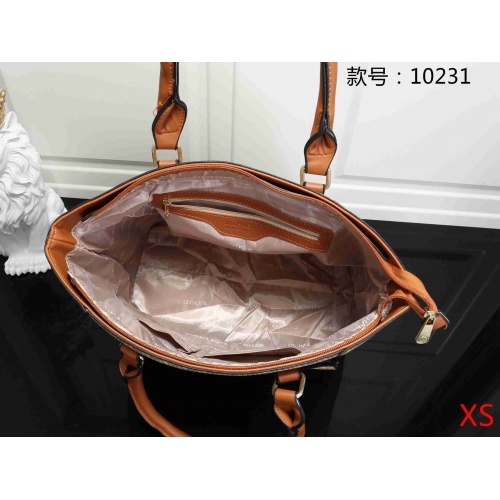 Cheap Michael Kors MK Fashion Handbags #519549 Replica Wholesale [$36.00 USD] [ITEM#519549] on Replica Michael Kors Handbags