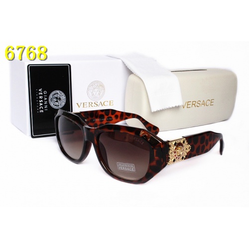 Cheap Versace Fashion Sunglasses #520885 Replica Wholesale [$23.00 USD] [ITEM#520885] on Replica Versace Sunglasses