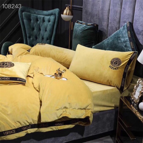 Cheap Versace Bedding #523490 Replica Wholesale [$122.00 USD] [ITEM#523490] on Replica Versace Bedding