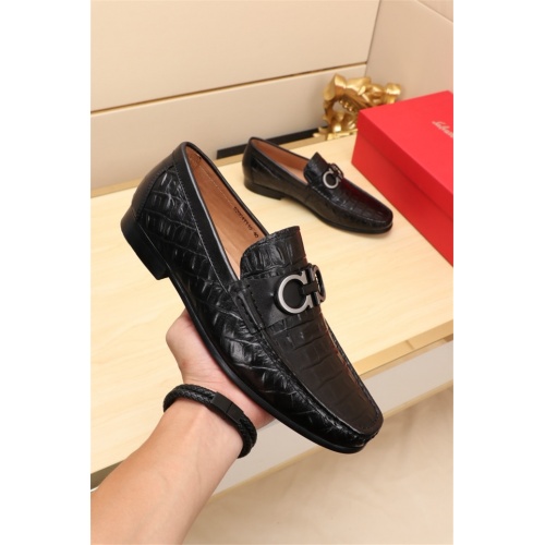Cheap Ferragamo Leather Shoes For Men #524117 Replica Wholesale [$76.00 USD] [ITEM#524117] on Replica Salvatore Ferragamo Leather Shoes