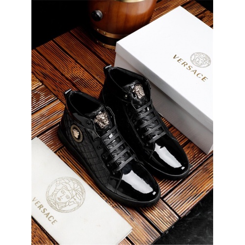 Cheap Versace High Tops Shoes For Men #524606 Replica Wholesale [$85.00 USD] [ITEM#524606] on Replica Versace High Tops Shoes