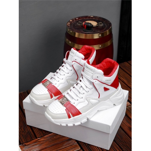 Cheap Versace Fashion Shoes For Men #524607 Replica Wholesale [$85.00 USD] [ITEM#524607] on Replica Versace Flat Shoes