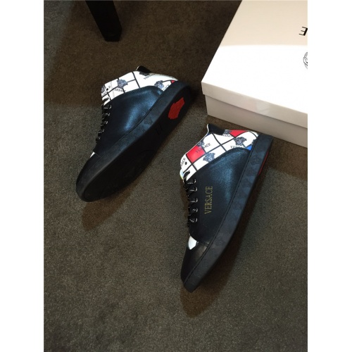 Cheap Versace Fashion Shoes For Men #524610 Replica Wholesale [$82.00 USD] [ITEM#524610] on Replica Versace Flat Shoes