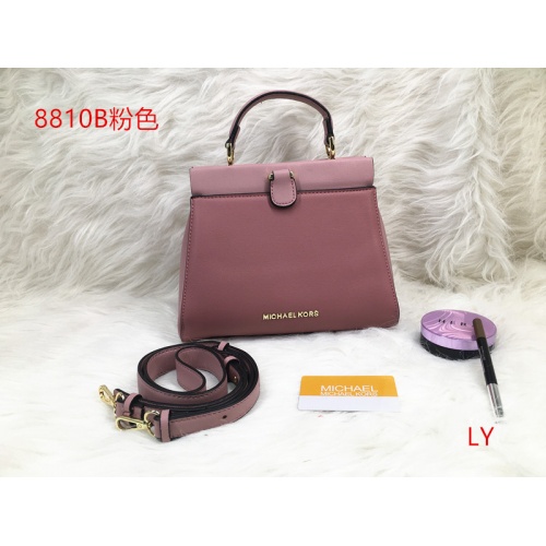 Cheap Michael Kors Handbags #524711 Replica Wholesale [$32.00 USD] [ITEM#524711] on Replica Michael Kors Handbags