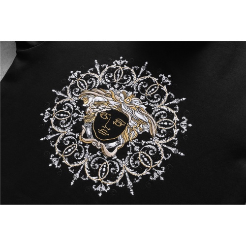 Cheap Versace Bottoming T-Shirts Long Sleeved For Men #525438 Replica Wholesale [$43.00 USD] [ITEM#525438] on Replica Versace T-Shirts