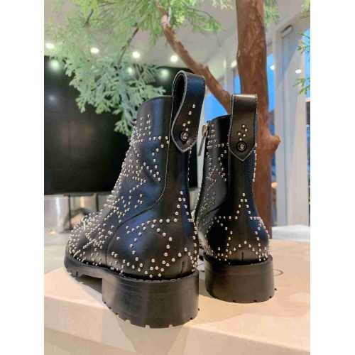 Cheap Jimmy Choo Boots For Women #525766 Replica Wholesale [$108.00 USD] [ITEM#525766] on Replica Jimmy Choo Boots