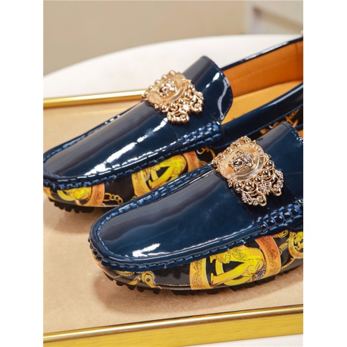 Cheap Versace Casual Shoes For Men #526544 Replica Wholesale [$72.00 USD] [ITEM#526544] on Replica Versace Flat Shoes