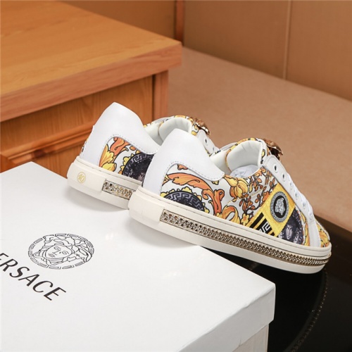 Cheap Versace Casual Shoes For Men #526552 Replica Wholesale [$68.00 USD] [ITEM#526552] on Replica Versace Flat Shoes