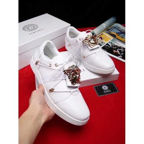 Cheap Versace Casual Shoes For Men #526915 Replica Wholesale [$72.00 USD] [ITEM#526915] on Replica Versace Flat Shoes