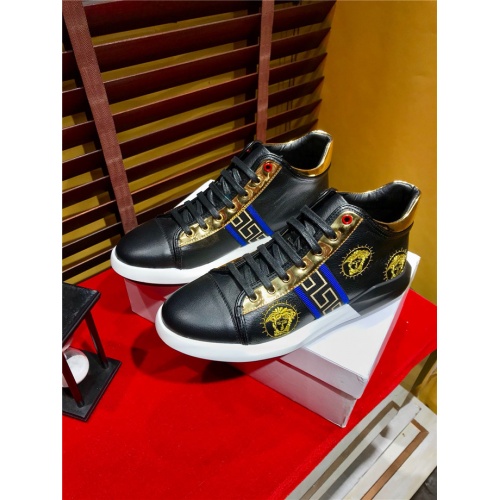 Cheap Versace Casual Shoes For Men #528313 Replica Wholesale [$85.00 USD] [ITEM#528313] on Replica Versace Flat Shoes