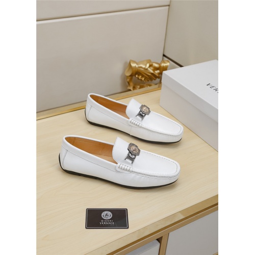 Cheap Versace Casual Shoes For Men #531457 Replica Wholesale [$68.00 USD] [ITEM#531457] on Replica Versace Flat Shoes