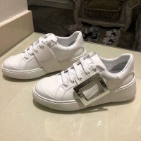 Cheap Roger Vivier Casual Shoes For Women #526091 Replica Wholesale [$98.00 USD] [ITEM#526091] on Replica Roger Vivier Casual Shoes