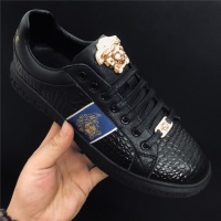 Cheap Versace Casual Shoes For Men #526539 Replica Wholesale [$72.00 USD] [ITEM#526539] on Replica Versace Flat Shoes