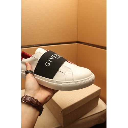 Cheap Givenchy Casual Shoes For Men #534325 Replica Wholesale [$72.00 USD] [ITEM#534325] on Replica Givenchy Casual Shoes