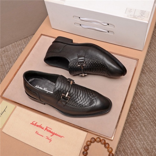 Cheap Salvatore Ferragamo Leather Shoes For Men #537140 Replica Wholesale [$85.00 USD] [ITEM#537140] on Replica Salvatore Ferragamo Leather Shoes