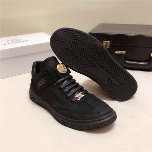 Cheap Versace Casual Shoes For Men #538388 Replica Wholesale [$82.00 USD] [ITEM#538388] on Replica Versace Flat Shoes