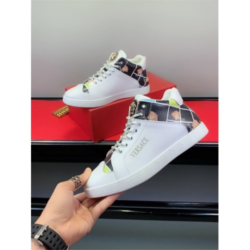 Cheap Versace Casual Shoes For Men #538389 Replica Wholesale [$82.00 USD] [ITEM#538389] on Replica Versace Flat Shoes