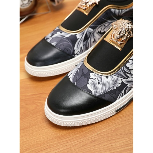 Cheap Versace Casual Shoes For Men #538398 Replica Wholesale [$68.00 USD] [ITEM#538398] on Replica Versace Flat Shoes
