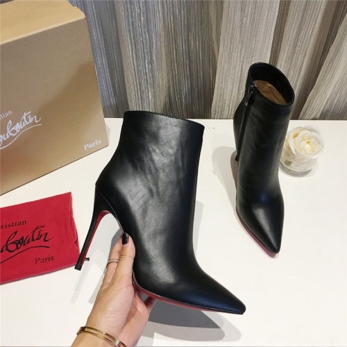 Cheap Christian Louboutin Boots For Women #538842 Replica Wholesale [$96.00 USD] [ITEM#538842] on Replica Christian Louboutin Boots