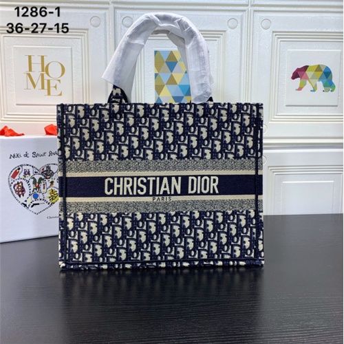 Christian Dior AAA Handbags #540485