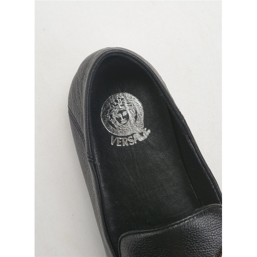 Cheap Versace Casual Shoes For Men #541211 Replica Wholesale [$85.00 USD] [ITEM#541211] on Replica Versace Shoes