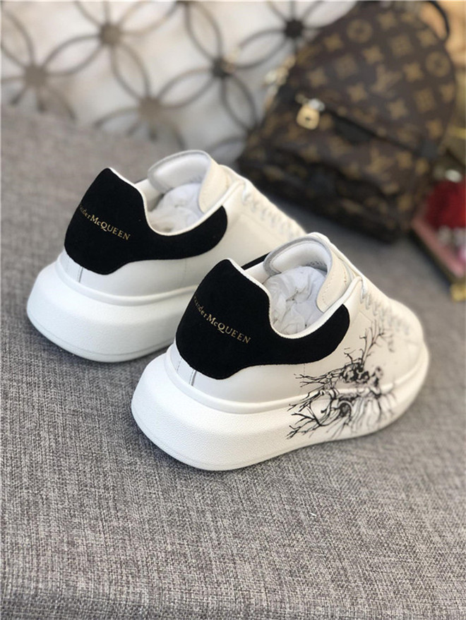 replica alexander mcqueen trainers