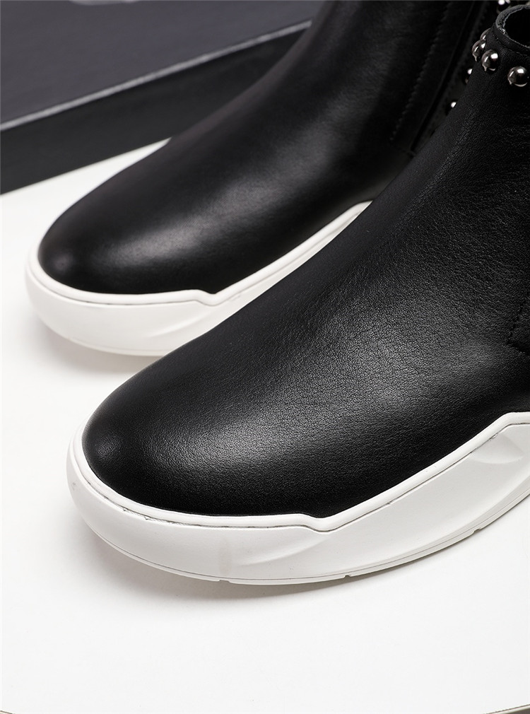 faux prada boots
