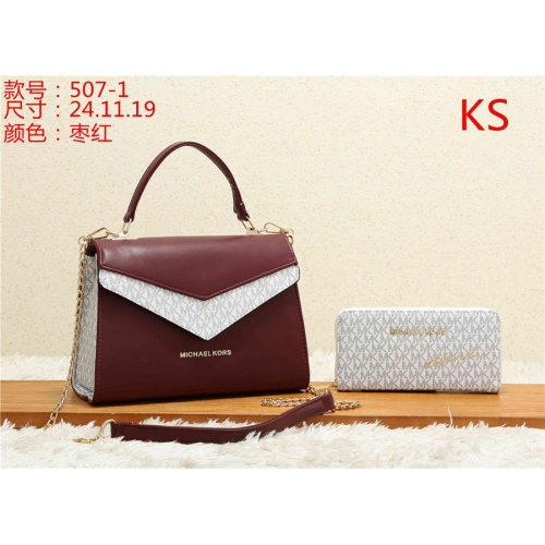 Cheap Michael Kors MK Fashion Messenger Bags #541683 Replica Wholesale [$34.00 USD] [ITEM#541683] on Replica Michael Kors Messenger Bags