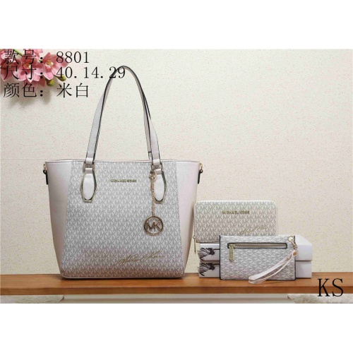 Cheap Michael Kors MK Fashion Handbags #541833 Replica Wholesale [$38.00 USD] [ITEM#541833] on Replica Michael Kors Handbags