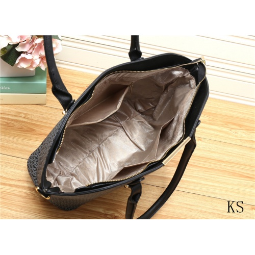 Cheap Michael Kors MK Fashion Handbags #541841 Replica Wholesale [$38.00 USD] [ITEM#541841] on Replica Michael Kors Handbags