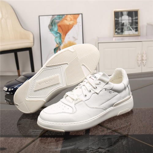 Cheap Givenchy Casual Shoes For Men #541970 Replica Wholesale [$82.00 USD] [ITEM#541970] on Replica Givenchy Casual Shoes