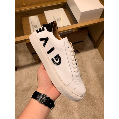 Cheap Givenchy Casual Shoes For Men #542652 Replica Wholesale [$72.00 USD] [ITEM#542652] on Replica Givenchy Casual Shoes
