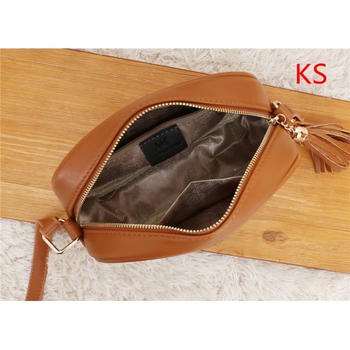 Cheap Michael Kors MK Fashion Messenger Bags #542692 Replica Wholesale [$23.00 USD] [ITEM#542692] on Replica Michael Kors Messenger Bags