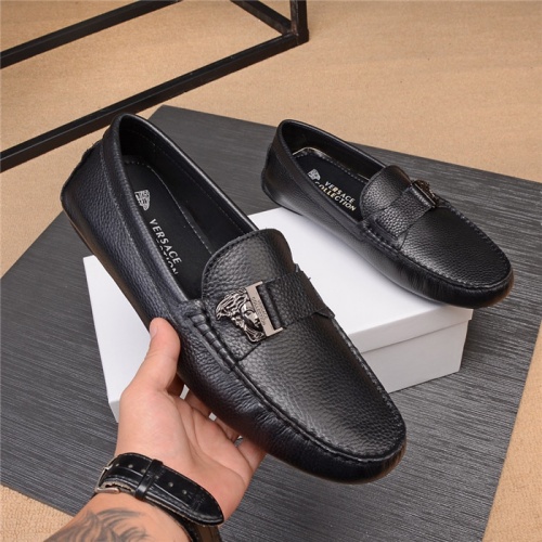 Cheap Versace Casual Shoes For Men #542764 Replica Wholesale [$76.00 USD] [ITEM#542764] on Replica Versace Shoes