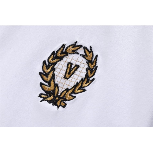 Cheap Versace T-Shirts Short Sleeved For Men #544252 Replica Wholesale [$30.00 USD] [ITEM#544252] on Replica Versace T-Shirts