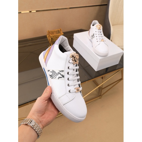 Cheap Versace High Tops Shoes For Men #545528 Replica Wholesale [$82.00 USD] [ITEM#545528] on Replica Versace High Tops Shoes