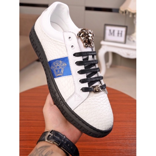 Cheap Versace Casual Shoes For Men #545593 Replica Wholesale [$76.00 USD] [ITEM#545593] on Replica Versace Shoes