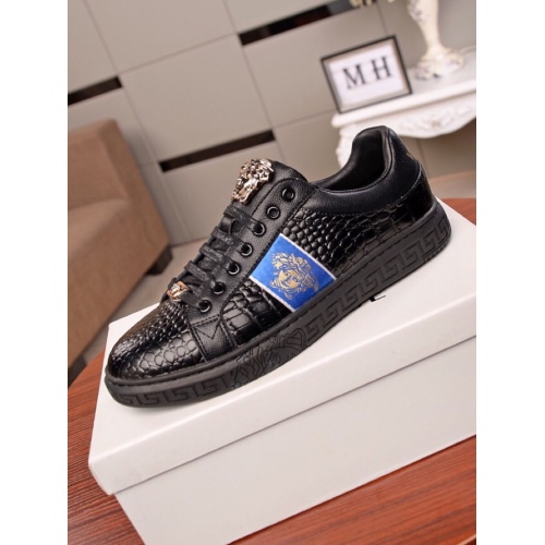 Cheap Versace Casual Shoes For Men #545594 Replica Wholesale [$76.00 USD] [ITEM#545594] on Replica Versace Shoes