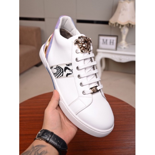 Cheap Versace Casual Shoes For Men #545641 Replica Wholesale [$82.00 USD] [ITEM#545641] on Replica Versace Shoes