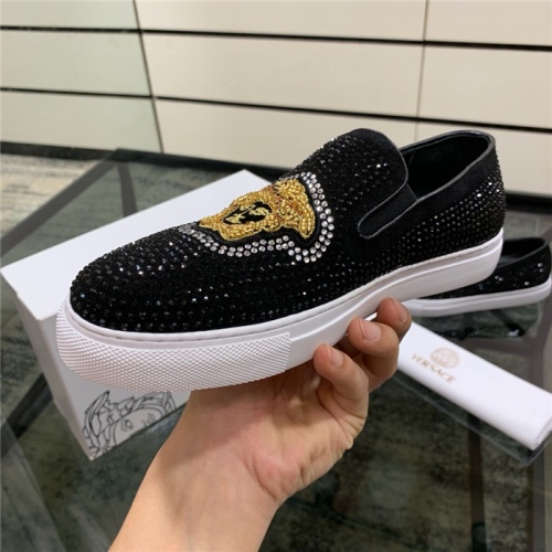 Cheap Versace Casual Shoes For Men #547521 Replica Wholesale [$72.00 USD] [ITEM#547521] on Replica Versace Flat Shoes