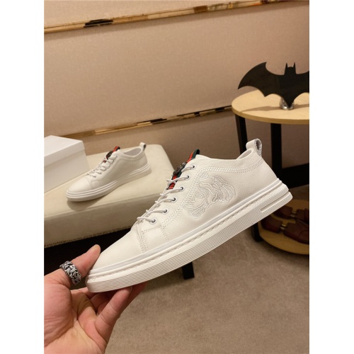 Cheap Versace Casual Shoes For Men #547626 Replica Wholesale [$82.00 USD] [ITEM#547626] on Replica Versace Shoes