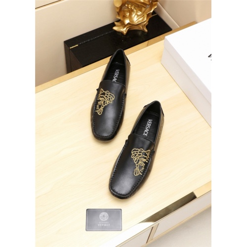 Cheap Versace Casual Shoes For Men #547898 Replica Wholesale [$68.00 USD] [ITEM#547898] on Replica Versace Shoes