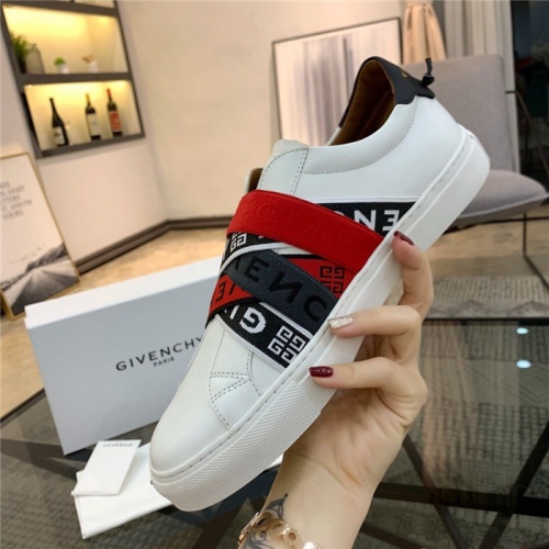 Cheap Givenchy Casual Shoes For Men #548416 Replica Wholesale [$76.00 USD] [ITEM#548416] on Replica Givenchy Casual Shoes