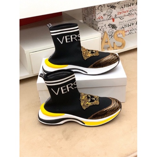 Cheap Versace Boots For Men #548969 Replica Wholesale [$80.00 USD] [ITEM#548969] on Replica Versace Boots