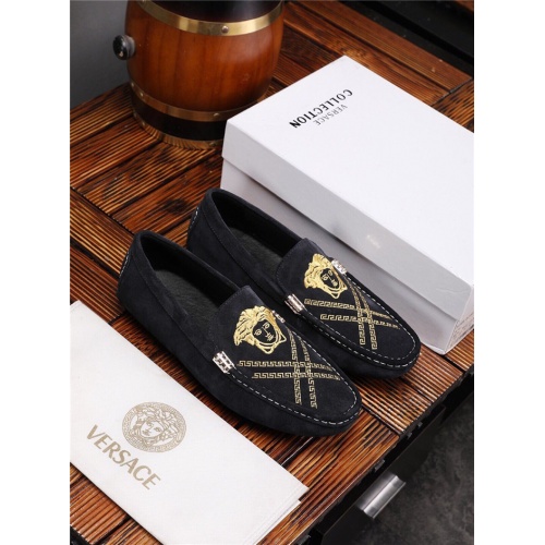 Cheap Versace Casual Shoes For Men #549245 Replica Wholesale [$72.00 USD] [ITEM#549245] on Replica Versace Shoes