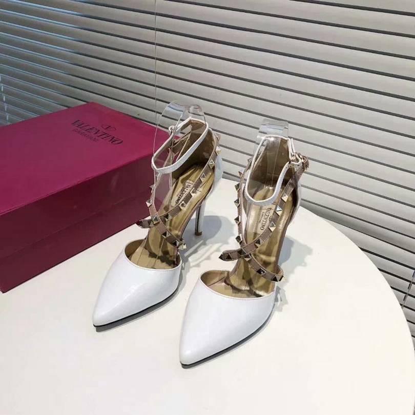 Cheap Valentino HighHeeled Shoes For Women 549636