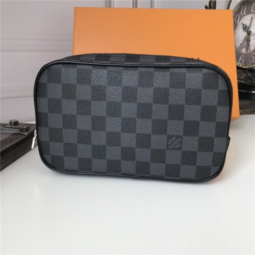 Louis Vuitton LV Quality Toiletry Kits #550521